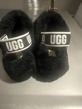 UGG Fluff Yeah Women  s Black Faux Fur Logo Strap Slide Slippers US 8