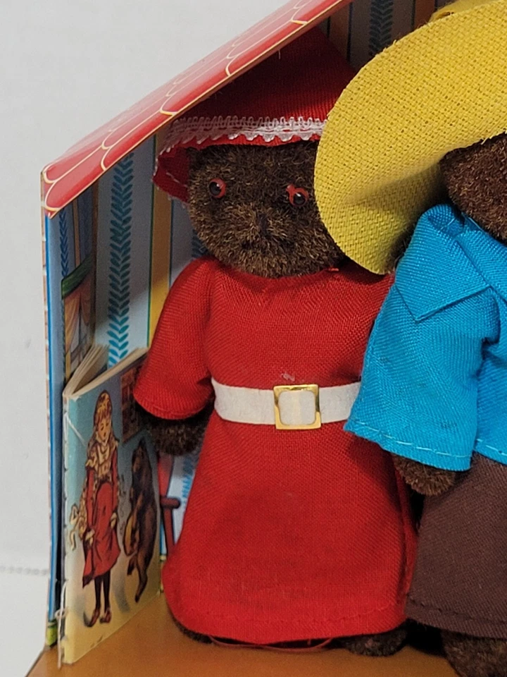 Vintage 1979 Shackman Toys The Three Bears In House Dolls Set - Изображение 2 из 4