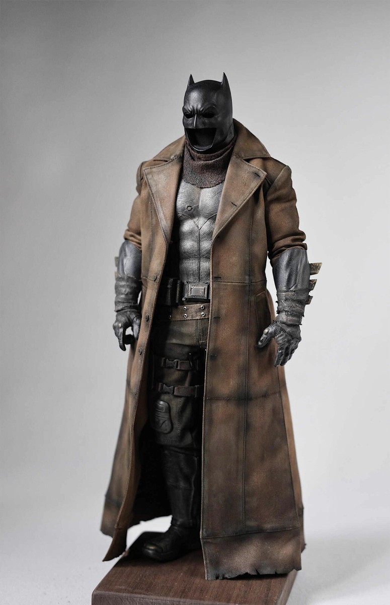 Leather Batman Coat TOPO STUDIO Knightmare Batman 1/6 Scale Trench