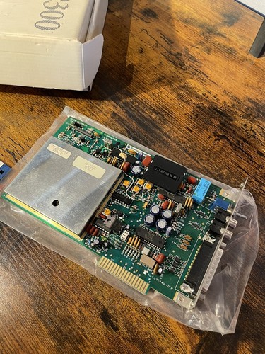 COMMODORE AMIGA A2300 NTSC A2301 PAL Internal Genlock (READ) - Photo 4/7
