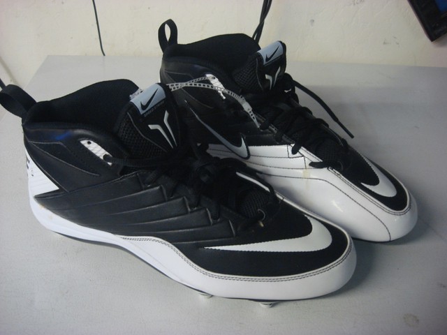 nike football cleats size 12.5