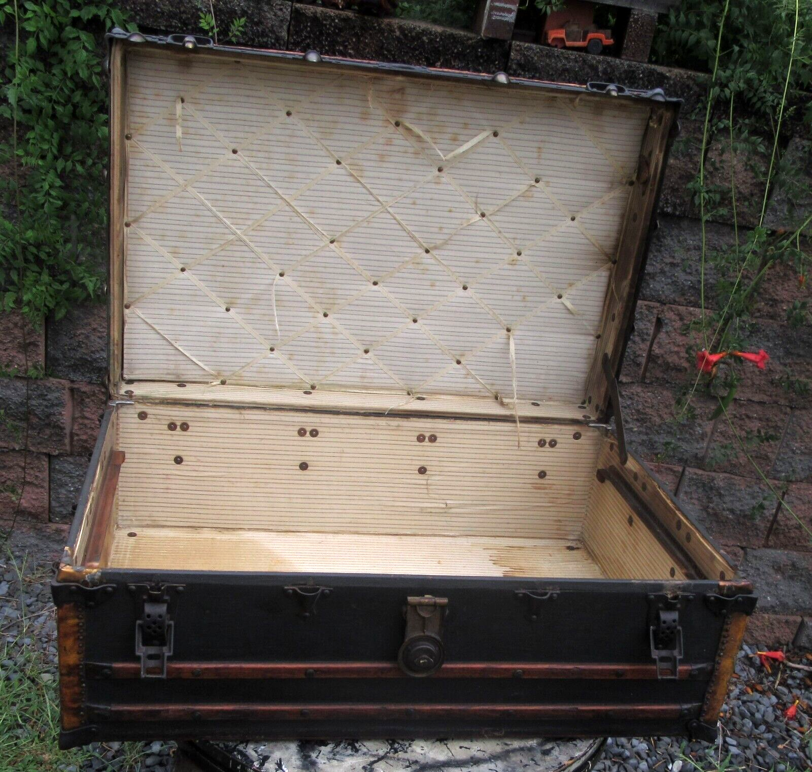 Picture 3 of 24
