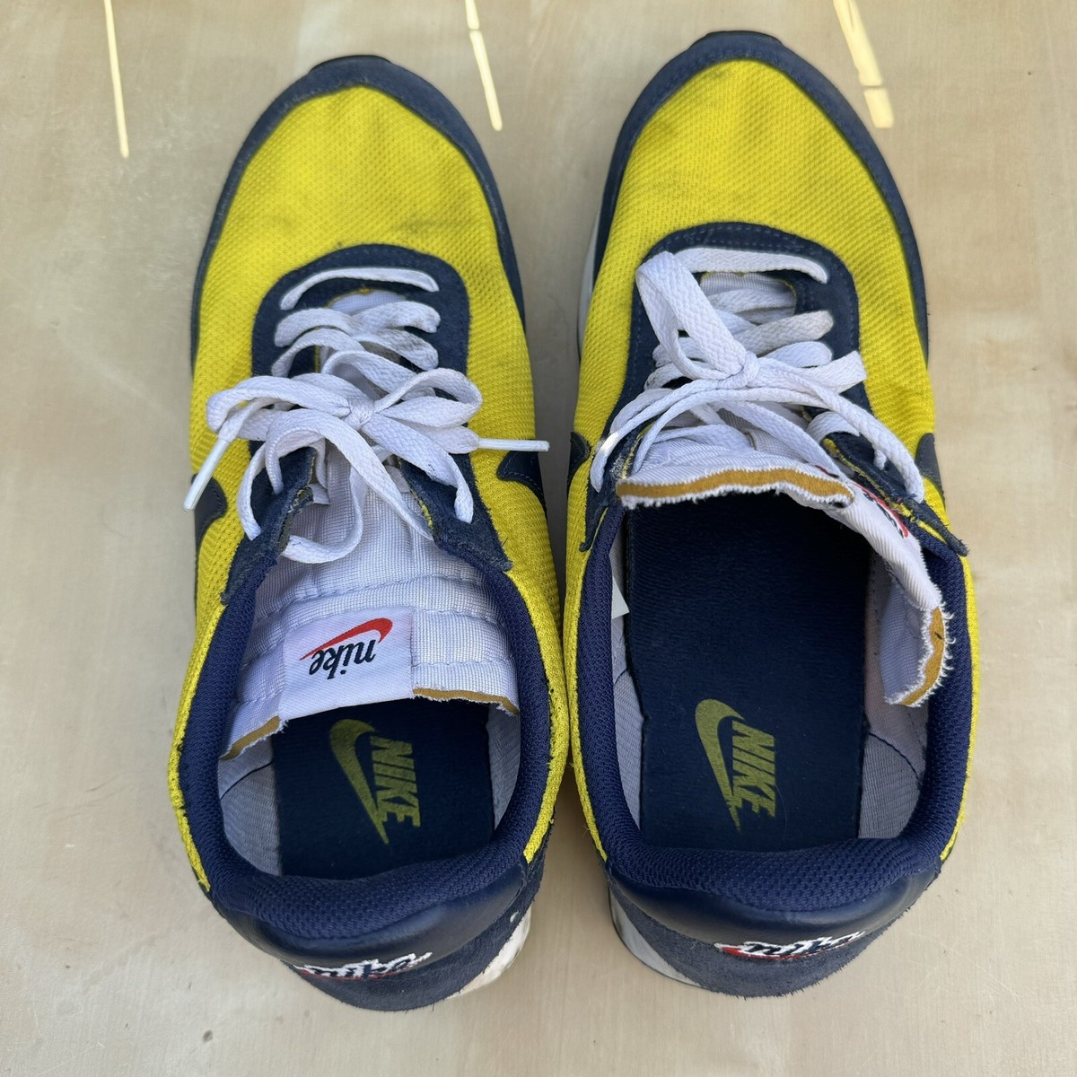 公式正規品!★AIR TAILWIND 79 VARSITY MAIZE MIDNIGHT NAVY Size 11 - Nike Air Tailwind 79 Varsity Maize Navy | eBay