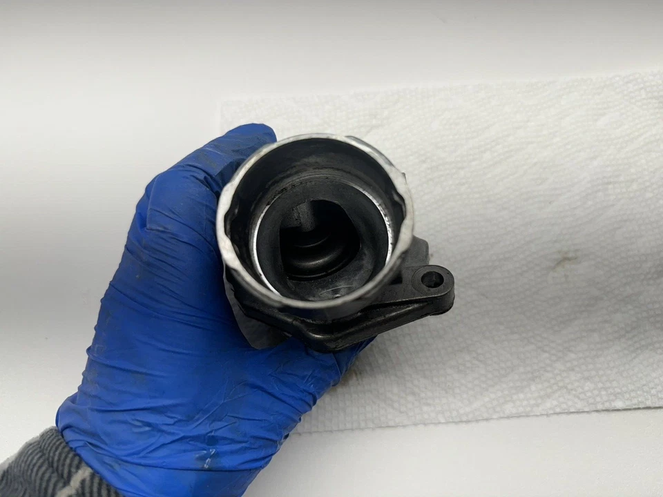 Termostato de refrigerante de motor genuino con sensor para Mercedes C300 C350 E350 ML350 Foto 4 de 4