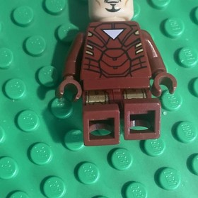 Lego Marvel Super Heroes Iron Man Mark 6 Armor Minifigure 6867