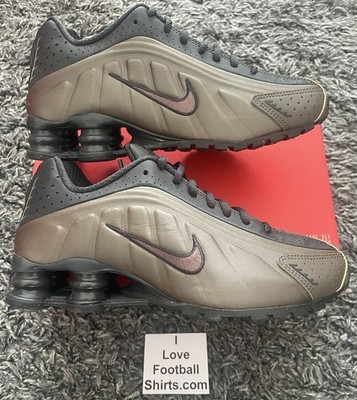 Nike Shox R4 Damen-Turnschuhe UK 3,5 EUR 36,5 BRANDNEU NEU MIT ETIKETT AR3565 007 Off Noir