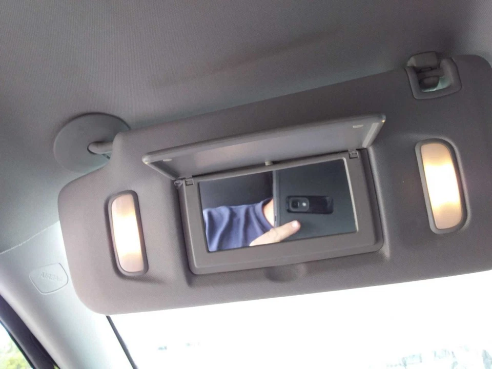 Parasol Driver VIN J 11º Dígito Limitado Iluminado Se Adapta 07-17 ACADIA 3036106 Foto 2 de 2