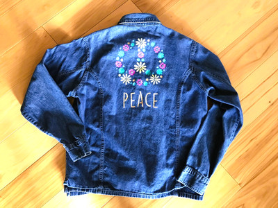 Painted Denim Shirt Upcycled Hippie Soul Peace Sign Heart Patches Wild Free Sz M