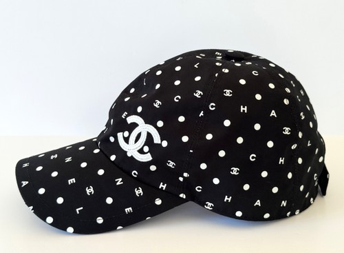 NEW 24P CHANEL BLACK WHITE CC LOGO BASEBALL CAP HAT