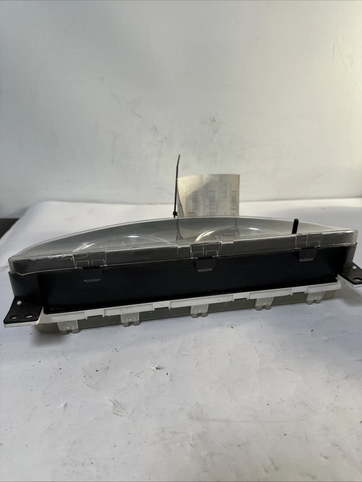 2003 - 2004 MAZDA 6 INSTRUMENT SPEEDOMETER CLUSTER OEM 257-62642 B3 - Image 4 of 4