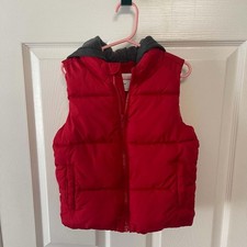 Old Navy Toddler Boys Girls Red Puffer Vest Hooded Size 4T Fleece Lined
