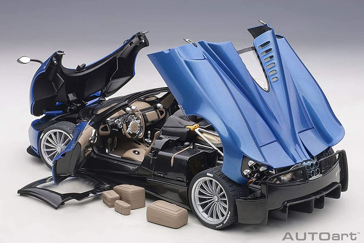 AUTOart 1/18 PAGANI HUAYRA ROADSTER Blue Carbon 78286 From Japan
