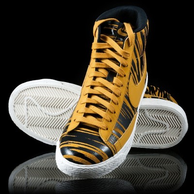 Nike Blazer Mid Suede Vintage 586304-700 SIZE 37.5 EU / 6.5 USA / 4 UK NEW  DS | eBay