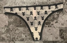 NWT VICTORIA'S SECRET LARGE SKULL SKELETON HALLOWEEN MESH RARE THONG PANTIES