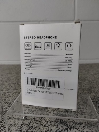 Apple EarPods with Lightning Connector In Ear Canal Headset - White NOT WIRELESS - Picture 2 of 4