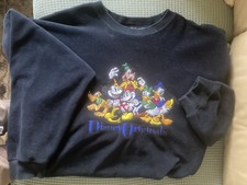 Vintage Disney Store Embroidered Mickey Mouse Characters Crewneck Sweatshirt Lg