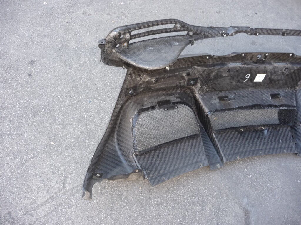 McLaren 675LT GTR Rear Bumper Center Diffuser Carbon Fiber Glossy 11A9898RP OE