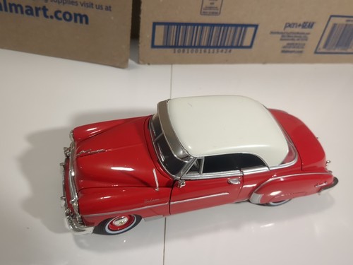 1950 Red Chevrolet Bel Air With White Top Diecast 1:24 Scale Model Loose No Box  - Picture 2 of 15