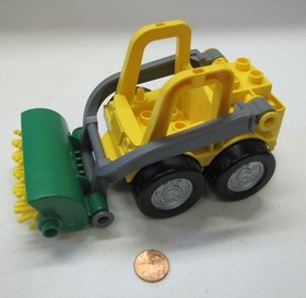 Lego Duplo YELLOW STREET SWEEPER Vehicle 2006 Town City #4978 Bar & Cleaner Part
