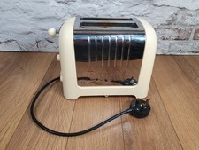 Dualit 2 Slice Lite Toaster DPP2a Cream and Stainless Steel