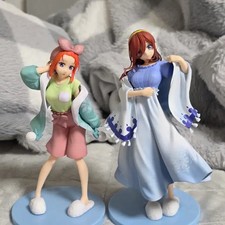 Otdbunno's Bride Goods Set including Figure, Stand, Keyring, Folder