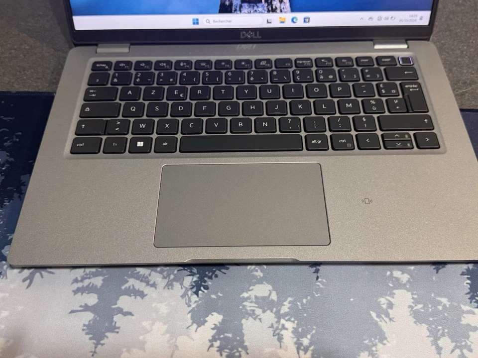 Dell Latitude 5430 · i5-1245U · 16GB · 256GB, photo 2 sur 5