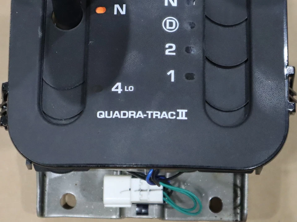 02-04 Jeep câmbio automático de piso 52109672AE Grand Cherokee Quadra-Trac fabricante de equipamento original - Imagem 4 de 4