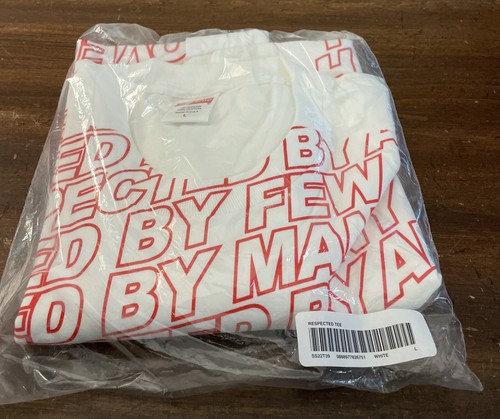 respected tee supreme