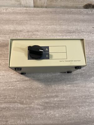 Vintage Data Transfer Switch 2 Way Parallel PRINTER 25 Pin Port A B Computer Box