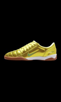 Nike Total 90 