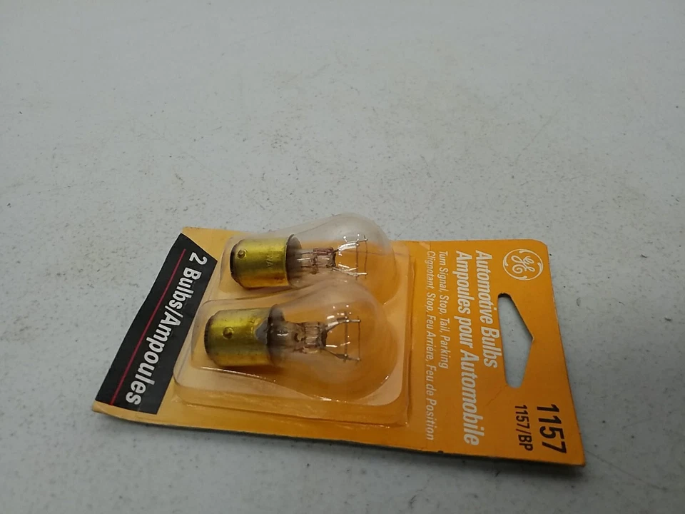 1157 General Electric Automotive Bulbs 12v Quantity Of 2 Clear Bulbs - Image 4 of 4