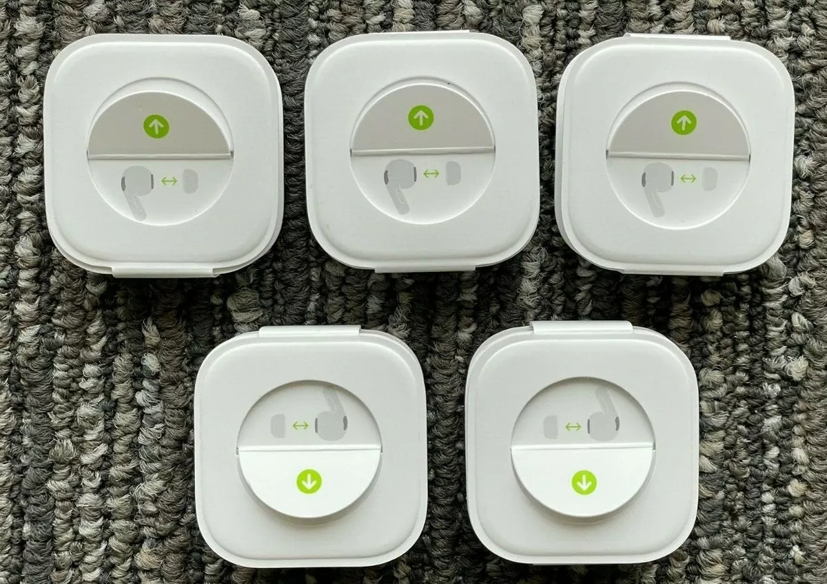 Apple Airpods Pro Silicone Tips Replacement 5 Pack OEM Silicone Eartips S L NEW