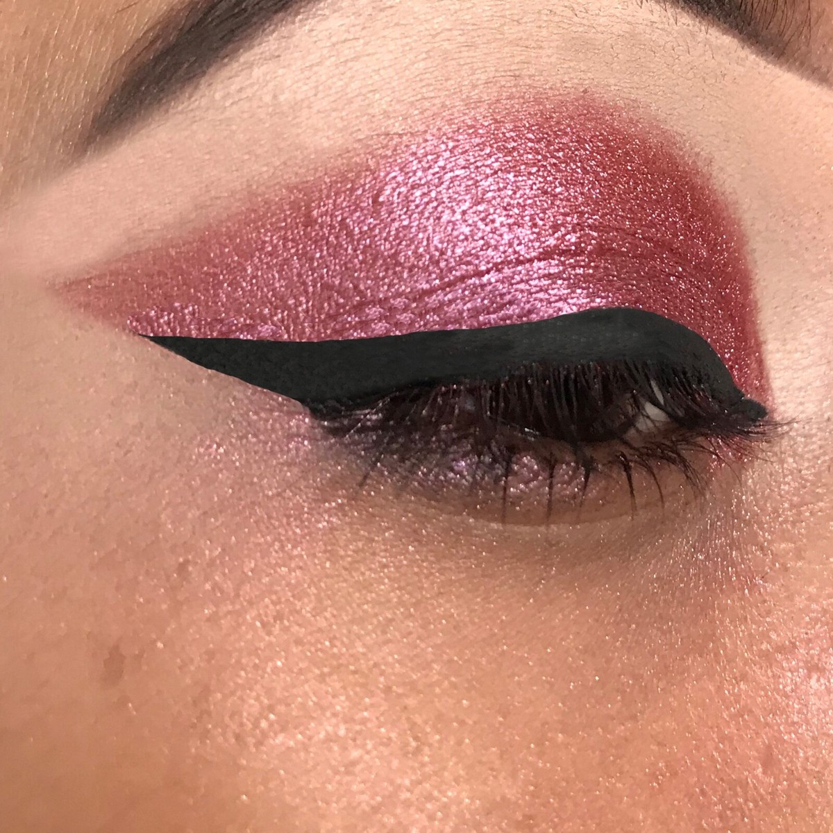 Rose gold pigment hotsell eyeshadow