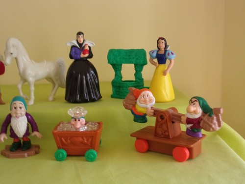 McDonald’s 1992 Happy Meal Toys - Snow White & the 7 Dwarfs, Complete Set of 8 - Picture 4 of 6