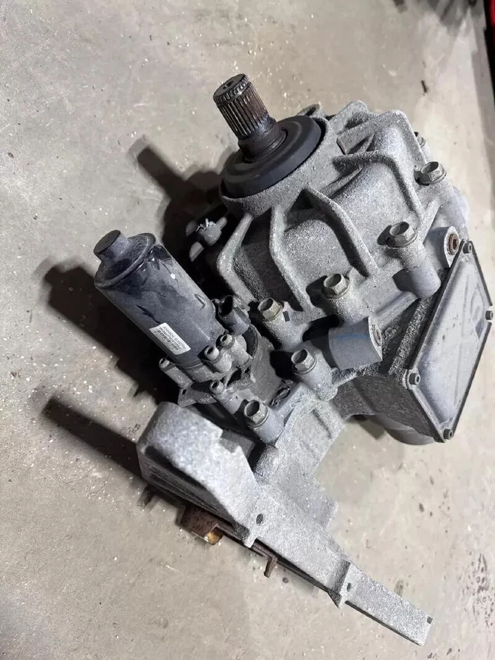 2014-2018 Jeep Cherokee Rear Differential Carrier Assembly Single Speed OEM Foto 3 de 4