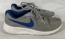 Nike Youth Air Max Motion LW (GS/PS) NIB Grey/Roy/Wht 818381-009 Sz (6.5Y)