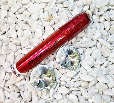 Revolution Make Up Lip Topper  Glitter Lip Topper  Ruby Crush 4ml Beauty Care