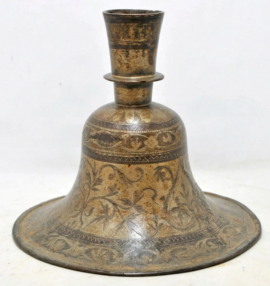 Antigua olla base cachimba de latón original antigua hecha a mano finamente grabada Foto 3 de 4
