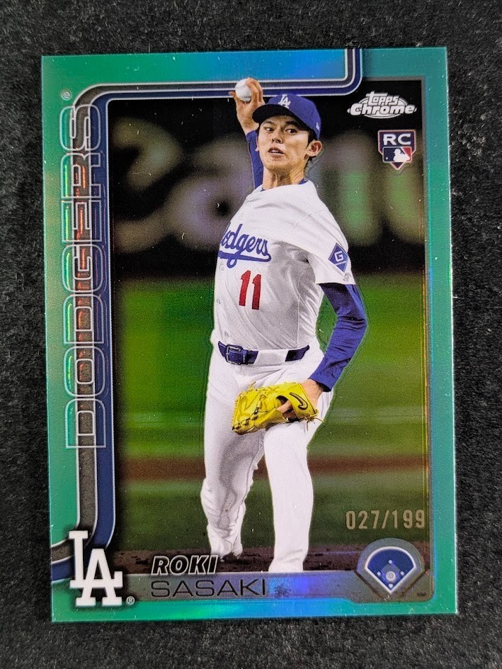 2025 Topps Chrome ROKI SASAKI 27/199 Rookie RC Aqua Refractor SP LA Dodgers #217