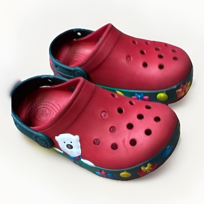 RARE! LIGHT UP  CROCS Christmas Size 1Y  Kids Work! Red Multicolor Lights