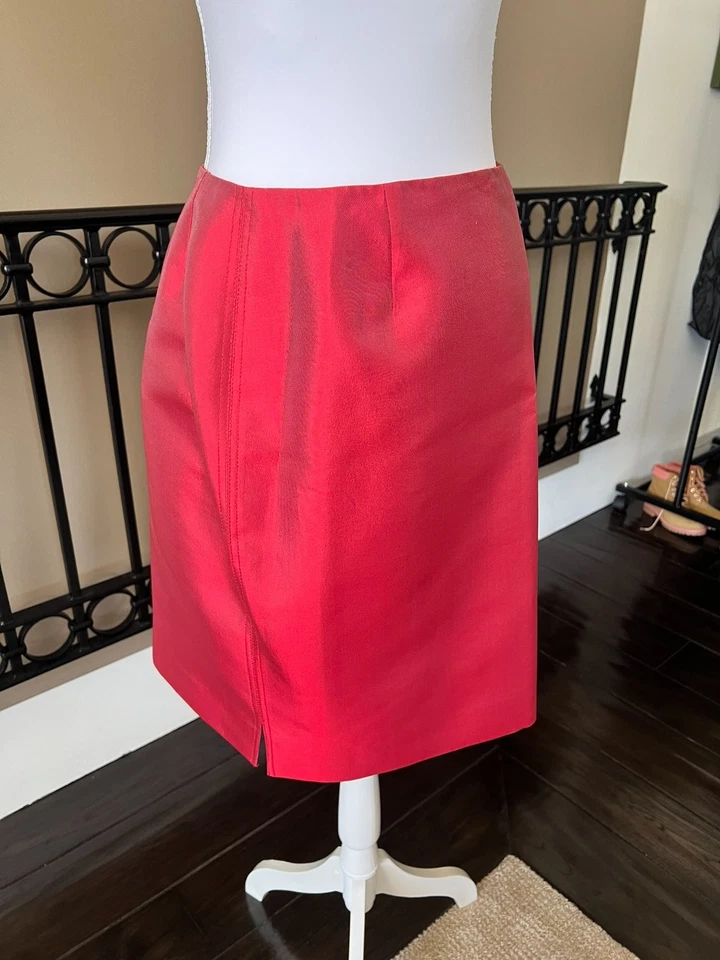 Conjunto de traje falda y chaqueta vintage Badgley Mischka rojo mezcla seda/lana Foto 4 de 4