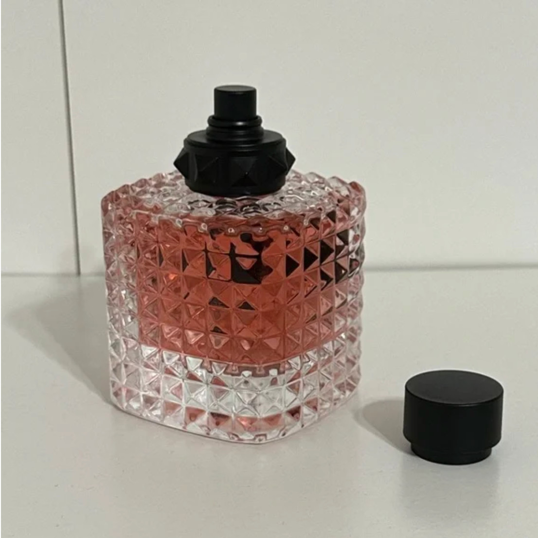 Valentino born in roma women 3.4 PRE-OWNED, EXCELLENT CONDITION, AUTHENTIC  thumbnail 2