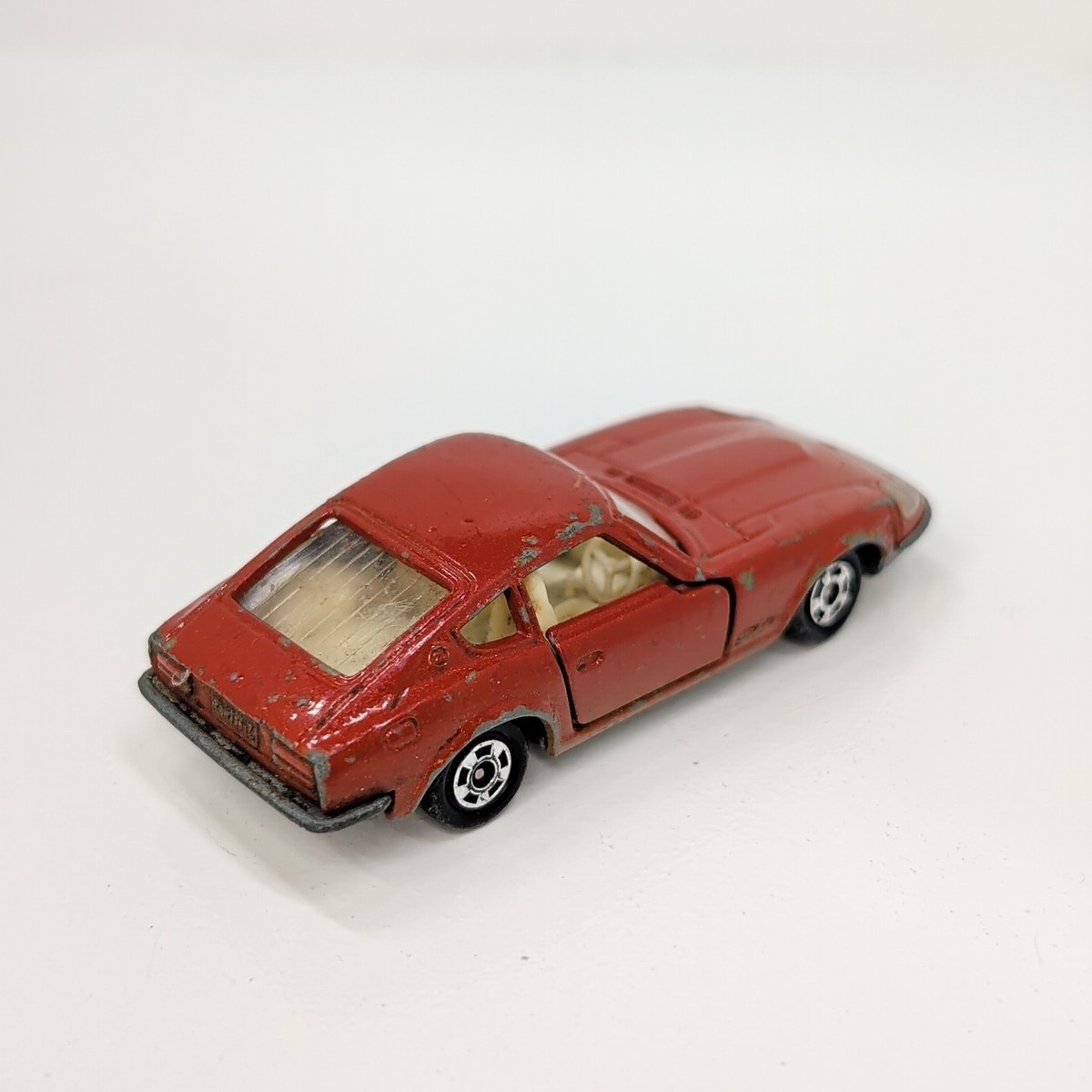 Tomica #58 Nissan Fairlady 240ZG Brown (Datsun 240Z) 1:60 Scale