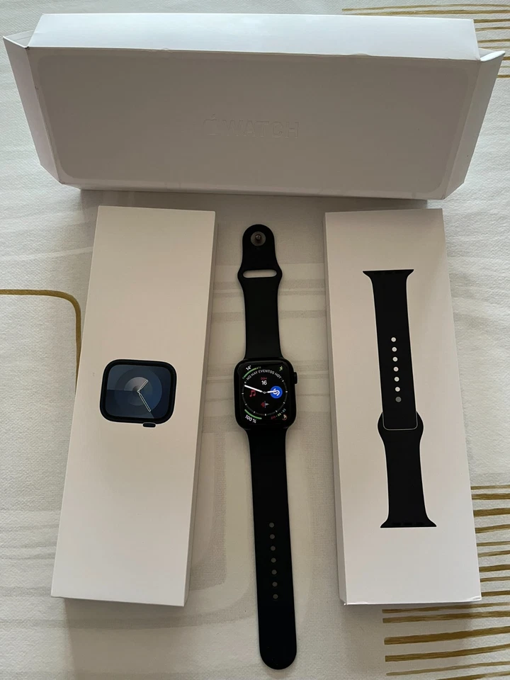 Apple Watch Series 9 45mm GPS + Cellular - Imagen 2 de 4
