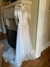 Pronovias Garland Lace and Tulle Wedding Gown Illusion Lace Ball gown - read