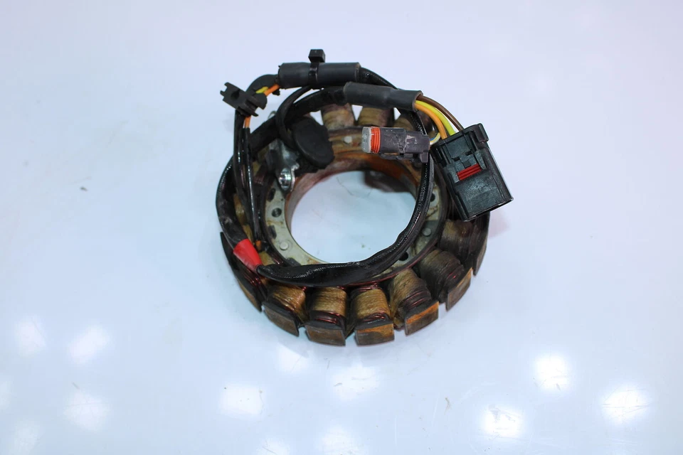 2017 Ski-Doo Renegade 850 Adrenaline E-TEC STATOR GENERATOR 420864420 Foto 2 de 4