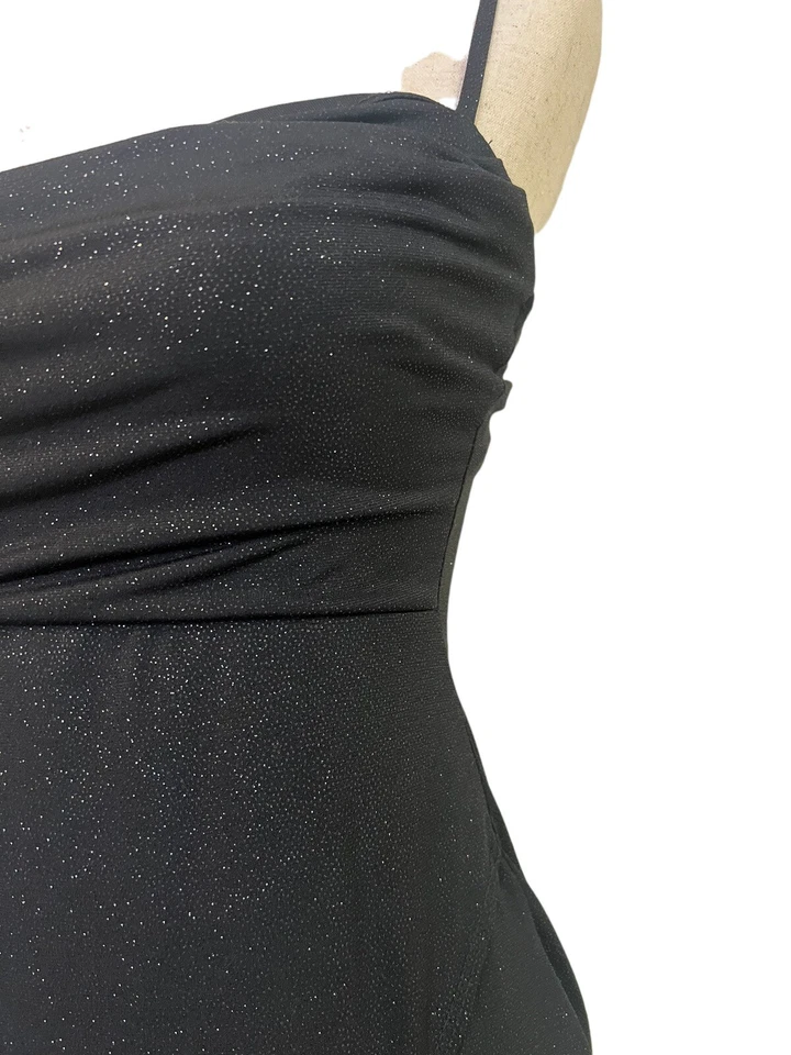 Vestido De Colección Negro Mini Vestido Pequeño Baile de graduación Brillante Y2K Capucha Cuello Hada Capricho Foto 3 de 4