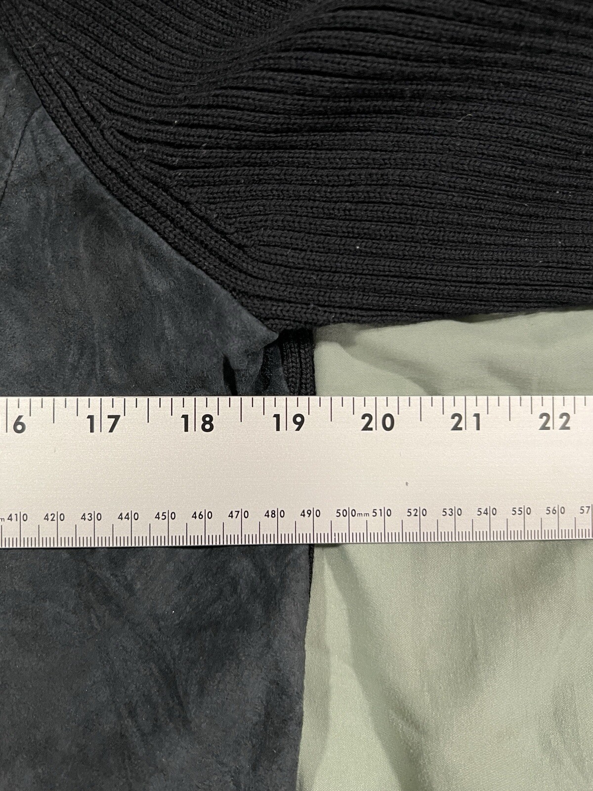 Picture 5 of 6