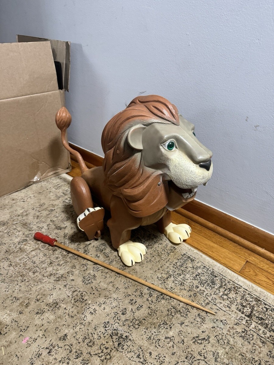 Vintage 1963 Irwin Dandy the Lion Toy Authentic ( RARE LIMITED