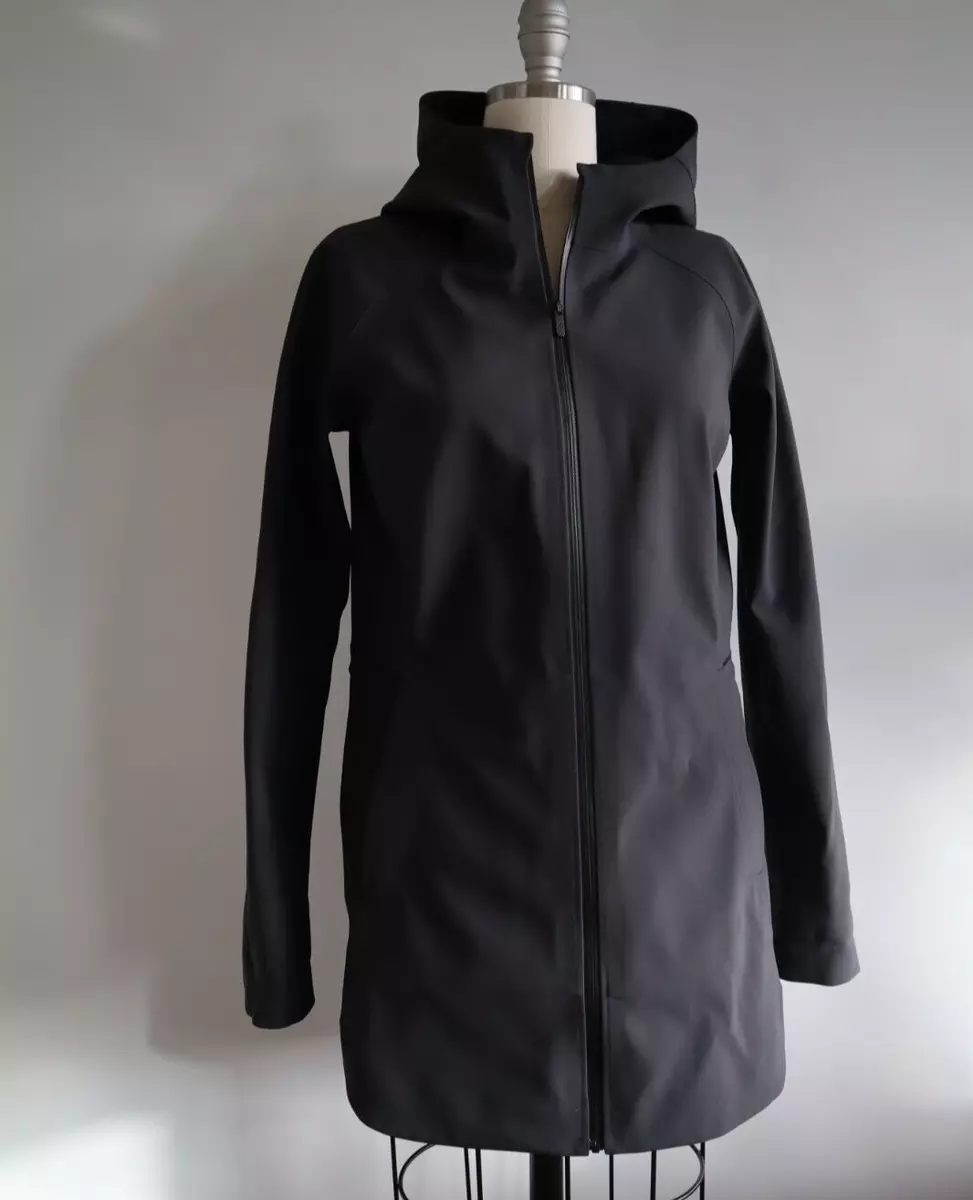 Glyde along shop softshell lululemon